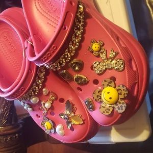 Pink Bae platform Crocs 💗 🔥🔥